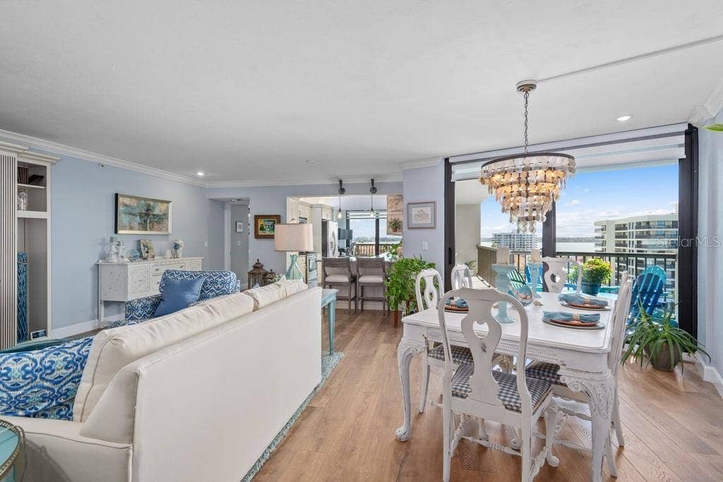 1660 GULF BOULEVARD, #706, Clearwater, FL 33767 1660 GULF BOULEVARD, #706, Clearwater, FL 33767