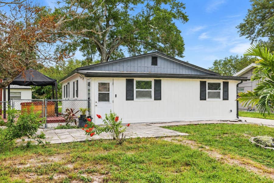 Property photo for 374 3RD STREET NW, #B, Largo, FL