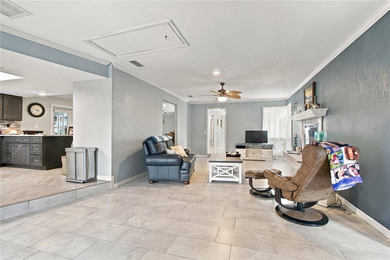 2168 KENT AVENUE, Clearwater, FL 33764 2168 KENT AVENUE, Clearwater, FL 33764