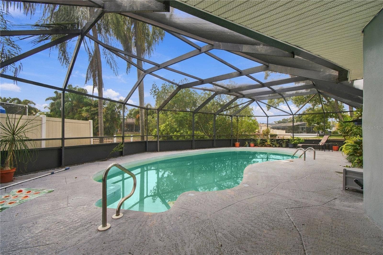 2168 KENT AVENUE, Clearwater, FL 33764 2168 KENT AVENUE, Clearwater, FL 33764