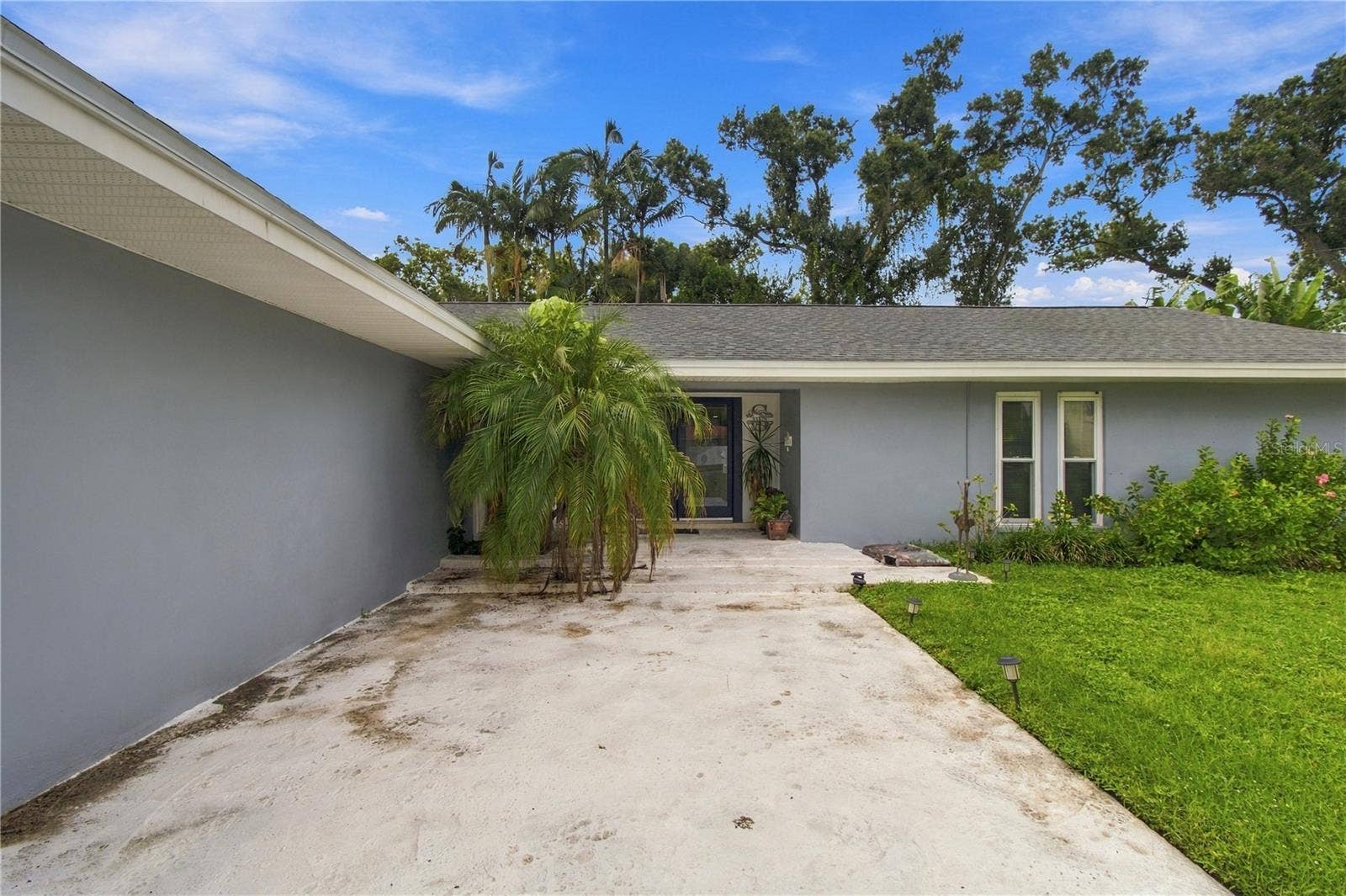 2168 KENT AVENUE, Clearwater, FL 33764 2168 KENT AVENUE, Clearwater, FL 33764