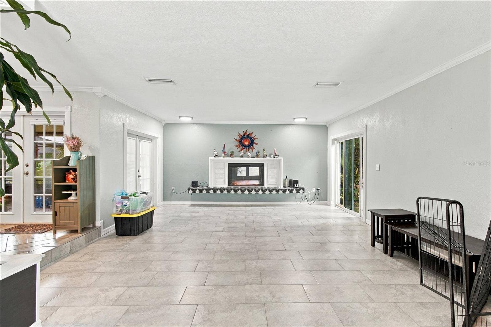 2168 KENT AVENUE, Clearwater, FL 33764 2168 KENT AVENUE, Clearwater, FL 33764