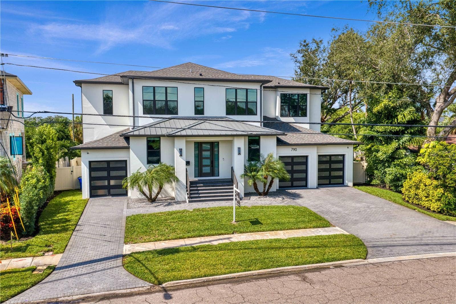 790 CORDOVA BOULEVARD NE, St Petersburg, FL 33704