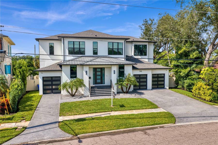Property photo for 790 CORDOVA BOULEVARD NE, St Petersburg, FL