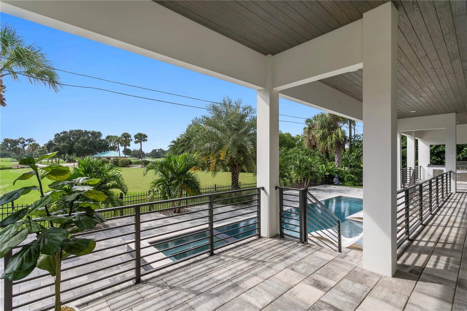 790 CORDOVA BOULEVARD NE, St Petersburg, FL 33704