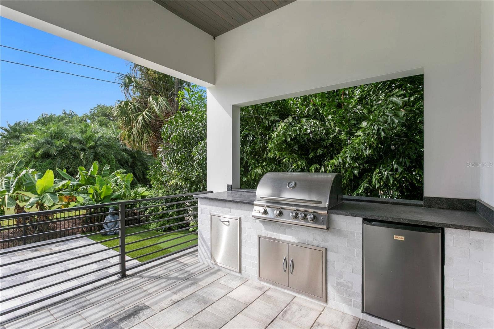 790 CORDOVA BOULEVARD NE, St Petersburg, FL 33704
