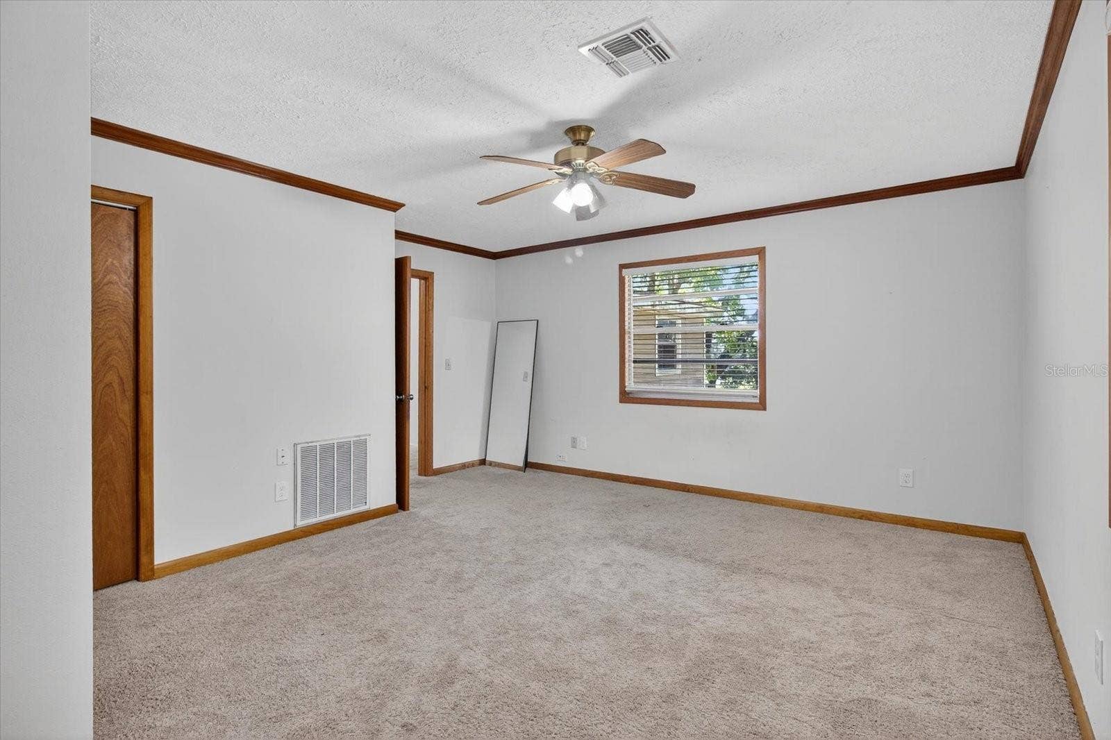 10019 CURLEY ROAD, San Antonio, FL 33576