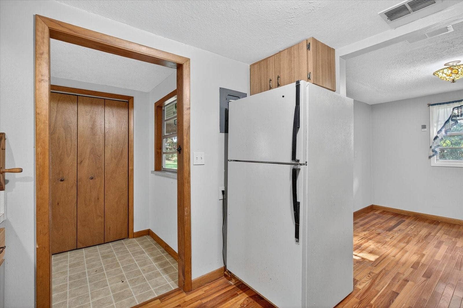10019 CURLEY ROAD, San Antonio, FL 33576