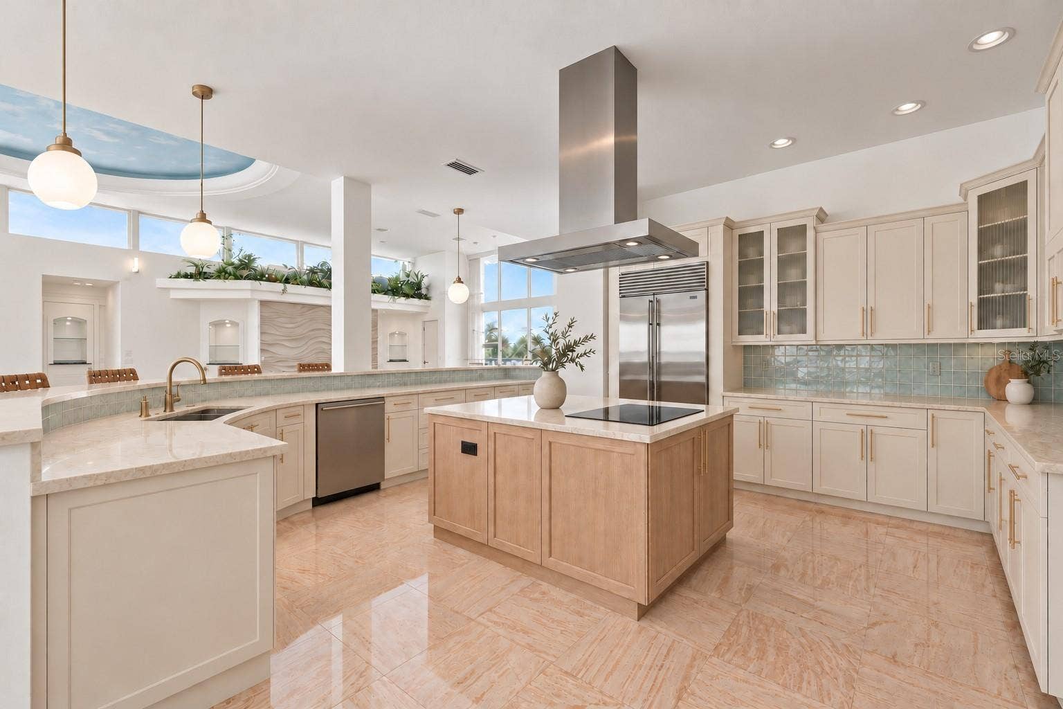 4908 64TH DRIVE W, Bradenton, FL 34210 Virtual Renovation showing updated main kitchen