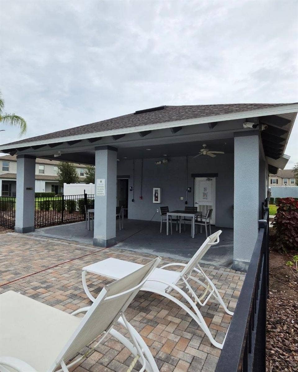 9659 PEMBROOKE PINES DRIVE, Sun City Center, FL 33573 9659 PEMBROOKE PINES DRIVE, Sun City Center, FL 33573