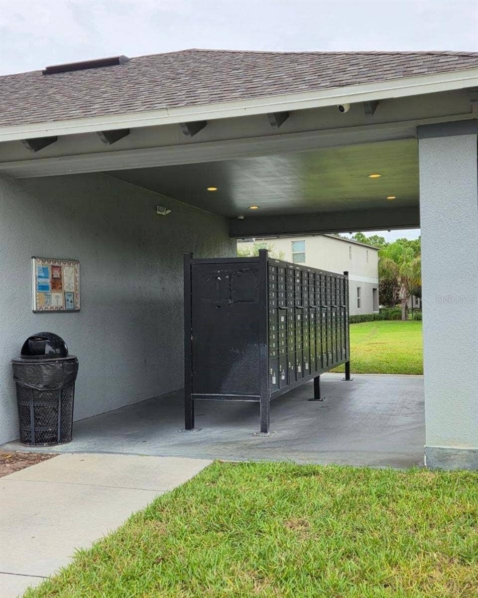 9659 PEMBROOKE PINES DRIVE, Sun City Center, FL 33573 9659 PEMBROOKE PINES DRIVE, Sun City Center, FL 33573