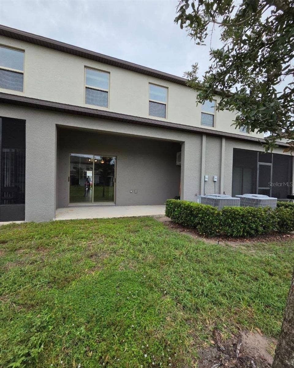 9659 PEMBROOKE PINES DRIVE, Sun City Center, FL 33573 9659 PEMBROOKE PINES DRIVE, Sun City Center, FL 33573