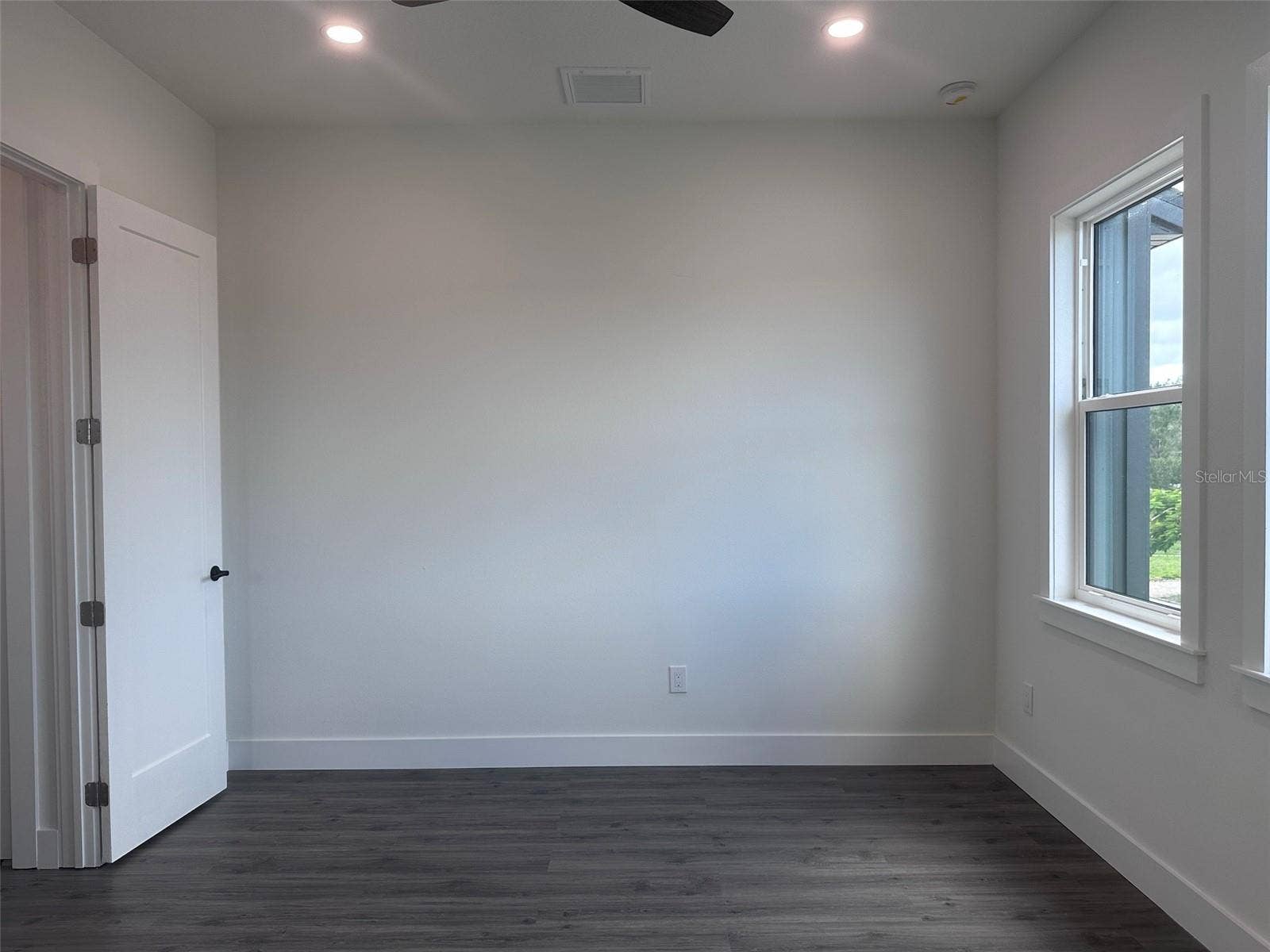 1531 29TH AVENUE N, St Petersburg, FL 33704