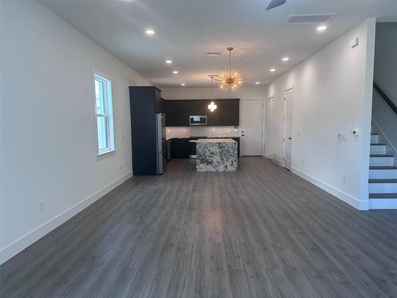 1531 29TH AVENUE N, St Petersburg, FL 33704