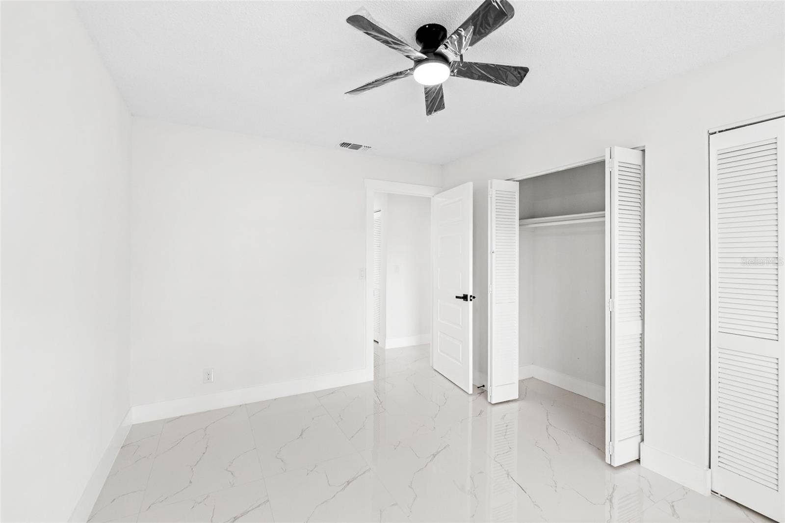 7131 HOLLOWELL DRIVE, Tampa, FL 33634