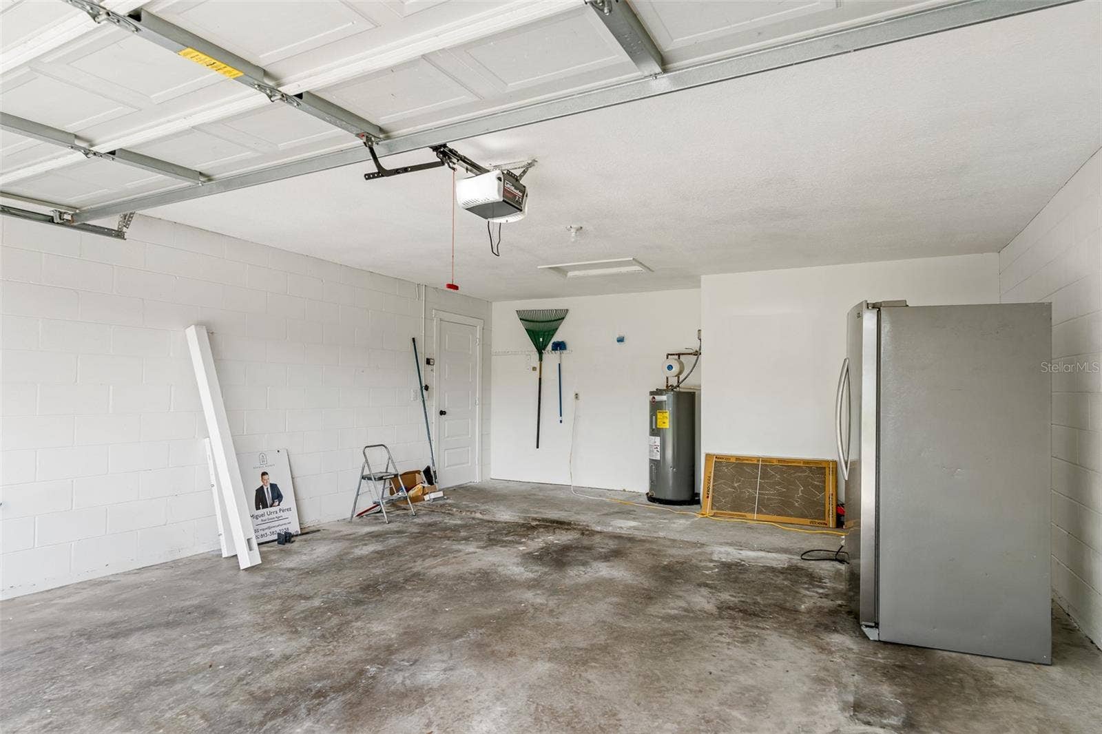 7131 HOLLOWELL DRIVE, Tampa, FL 33634
