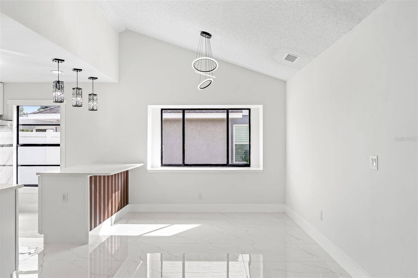 7131 HOLLOWELL DRIVE, Tampa, FL 33634