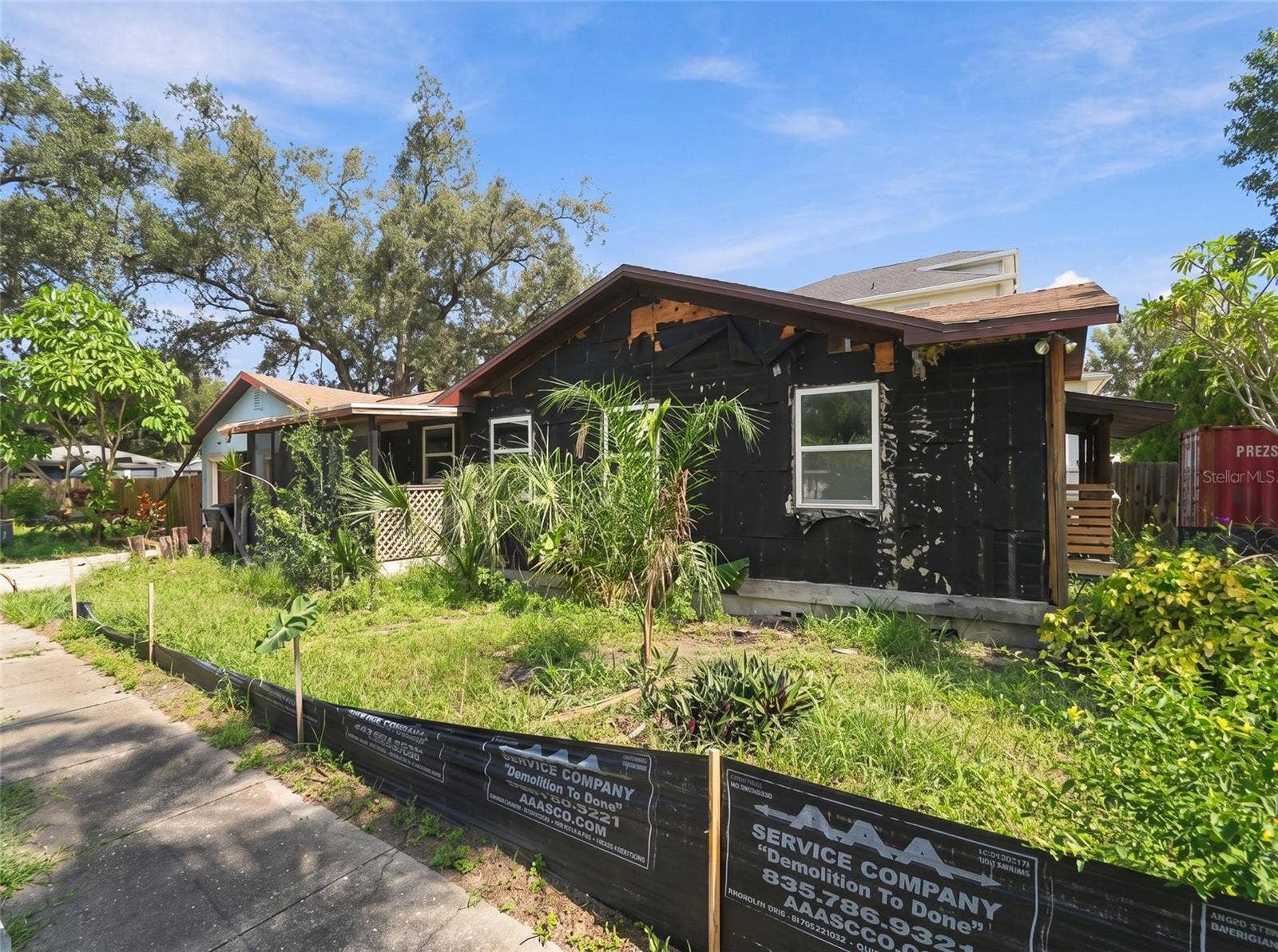 733 58TH AVENUE NE, St Petersburg, FL 33703