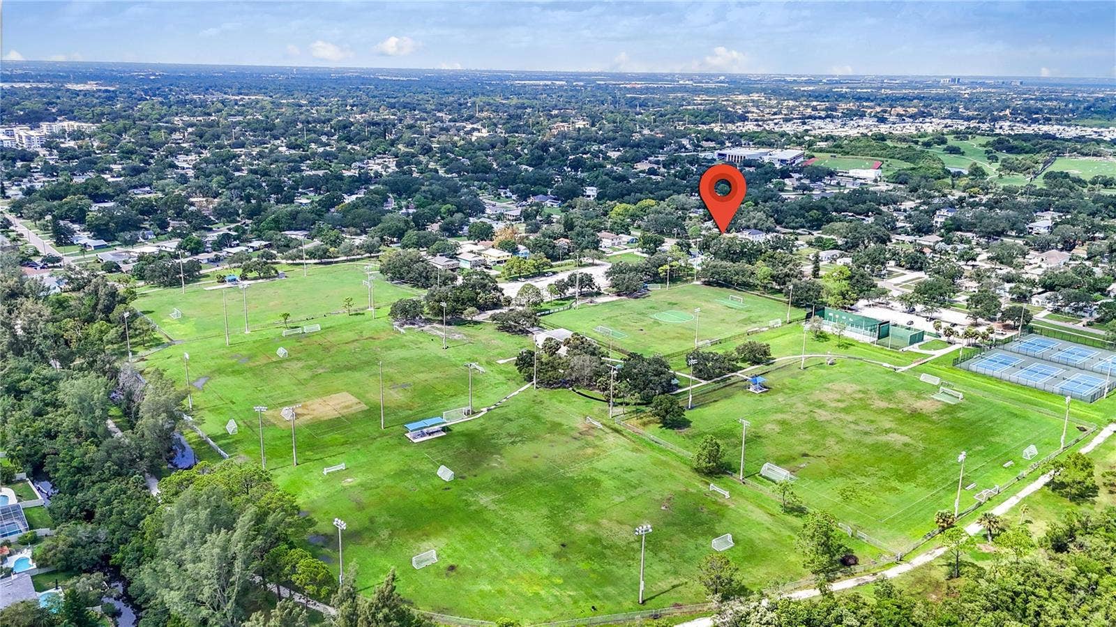 733 58TH AVENUE NE, St Petersburg, FL 33703