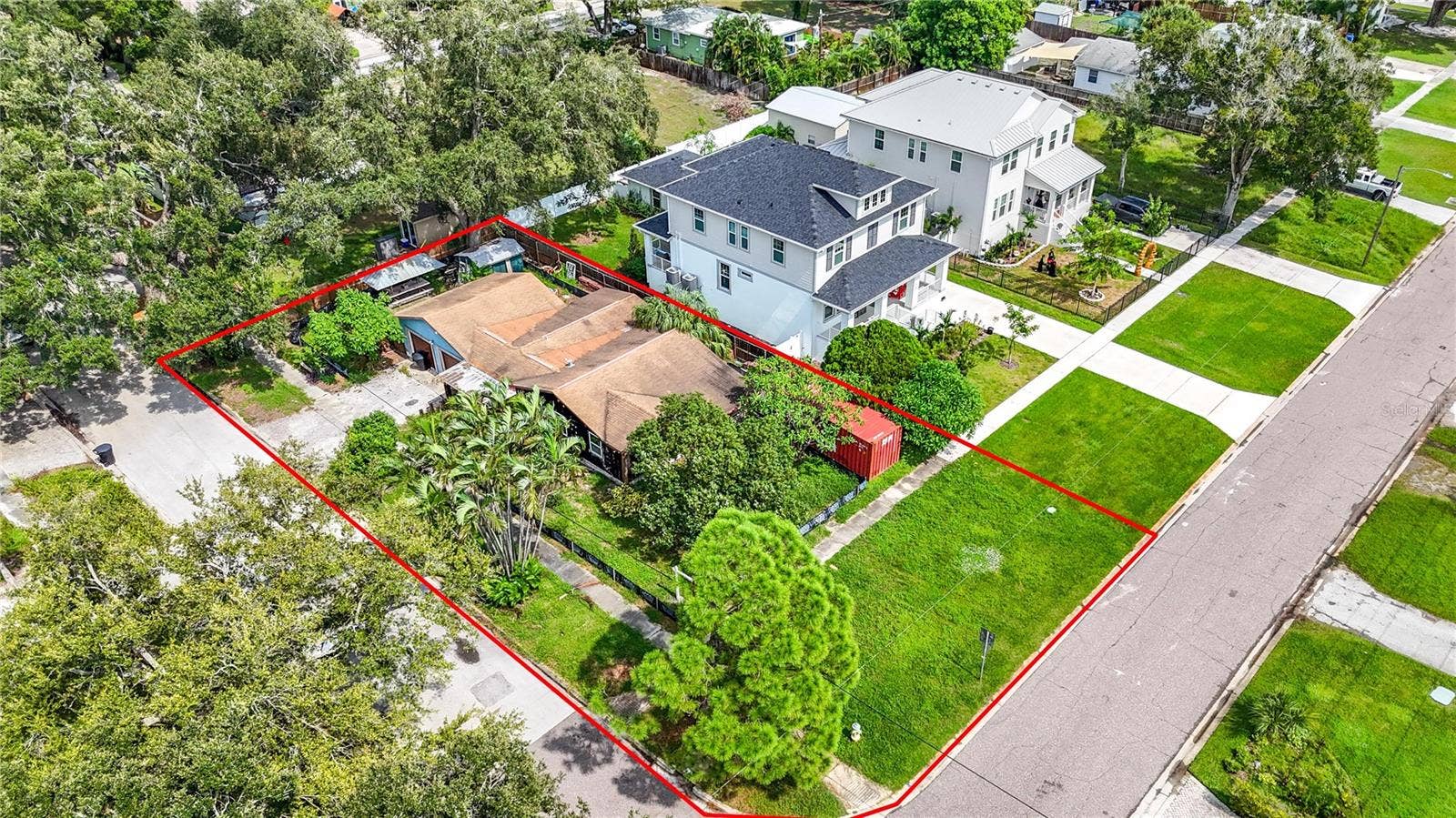 733 58TH AVENUE NE, St Petersburg, FL 33703