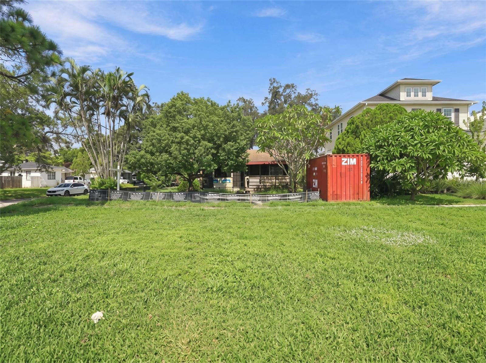733 58TH AVENUE NE, St Petersburg, FL 33703