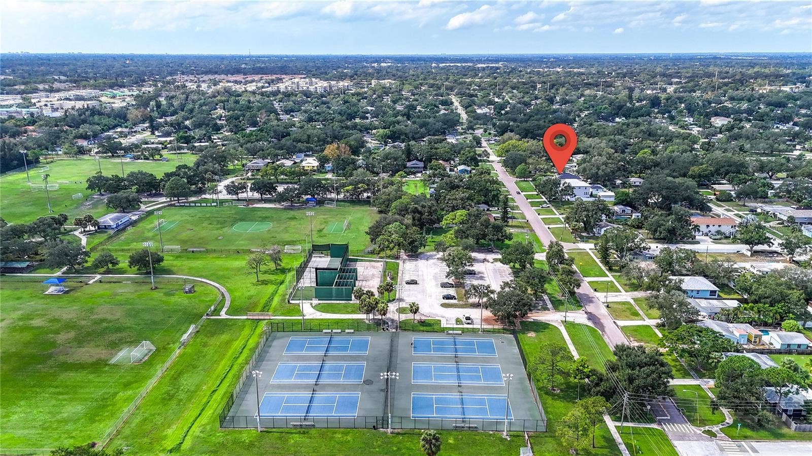 733 58TH AVENUE NE, St Petersburg, FL 33703