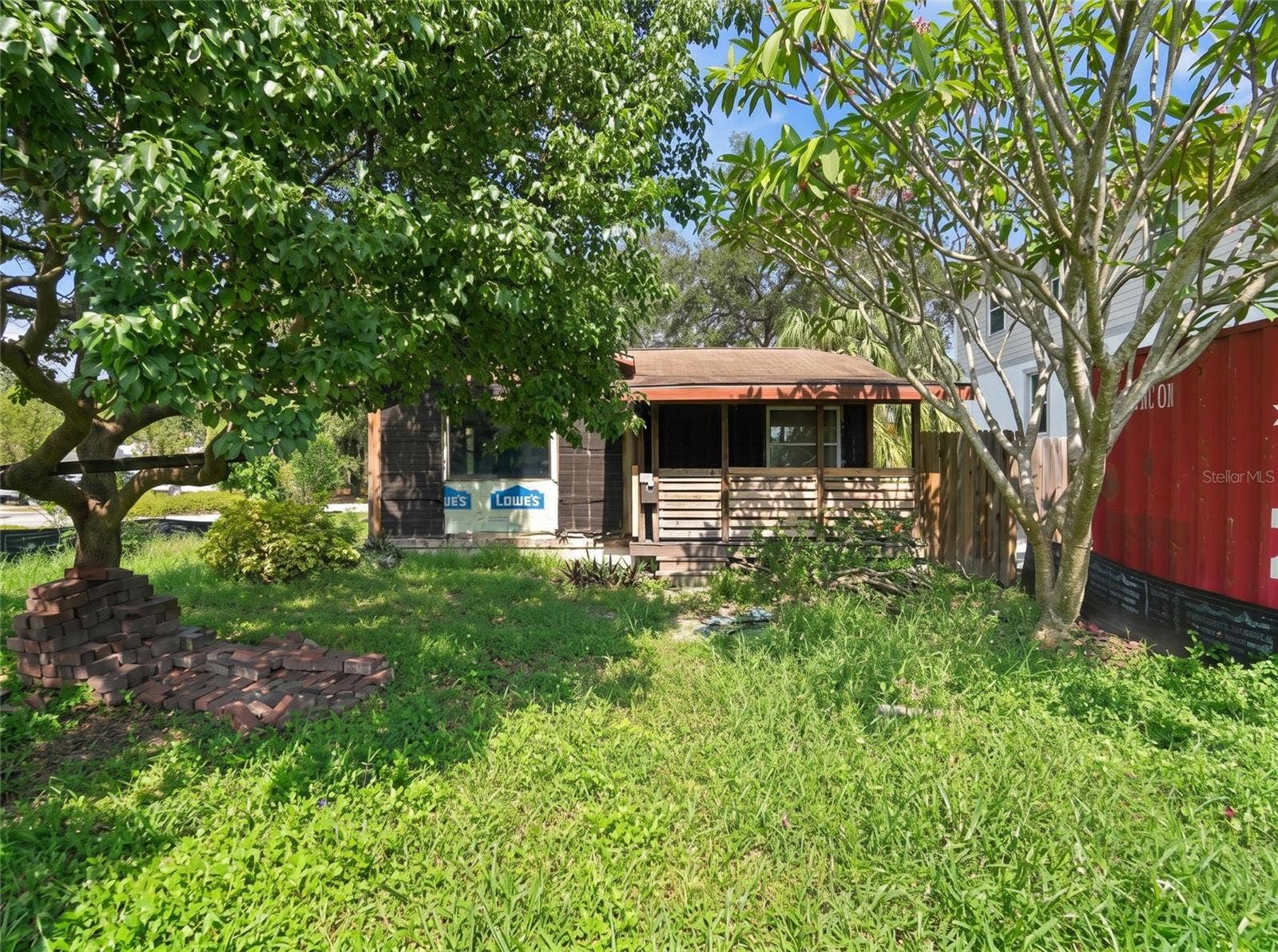 733 58TH AVENUE NE, St Petersburg, FL 33703
