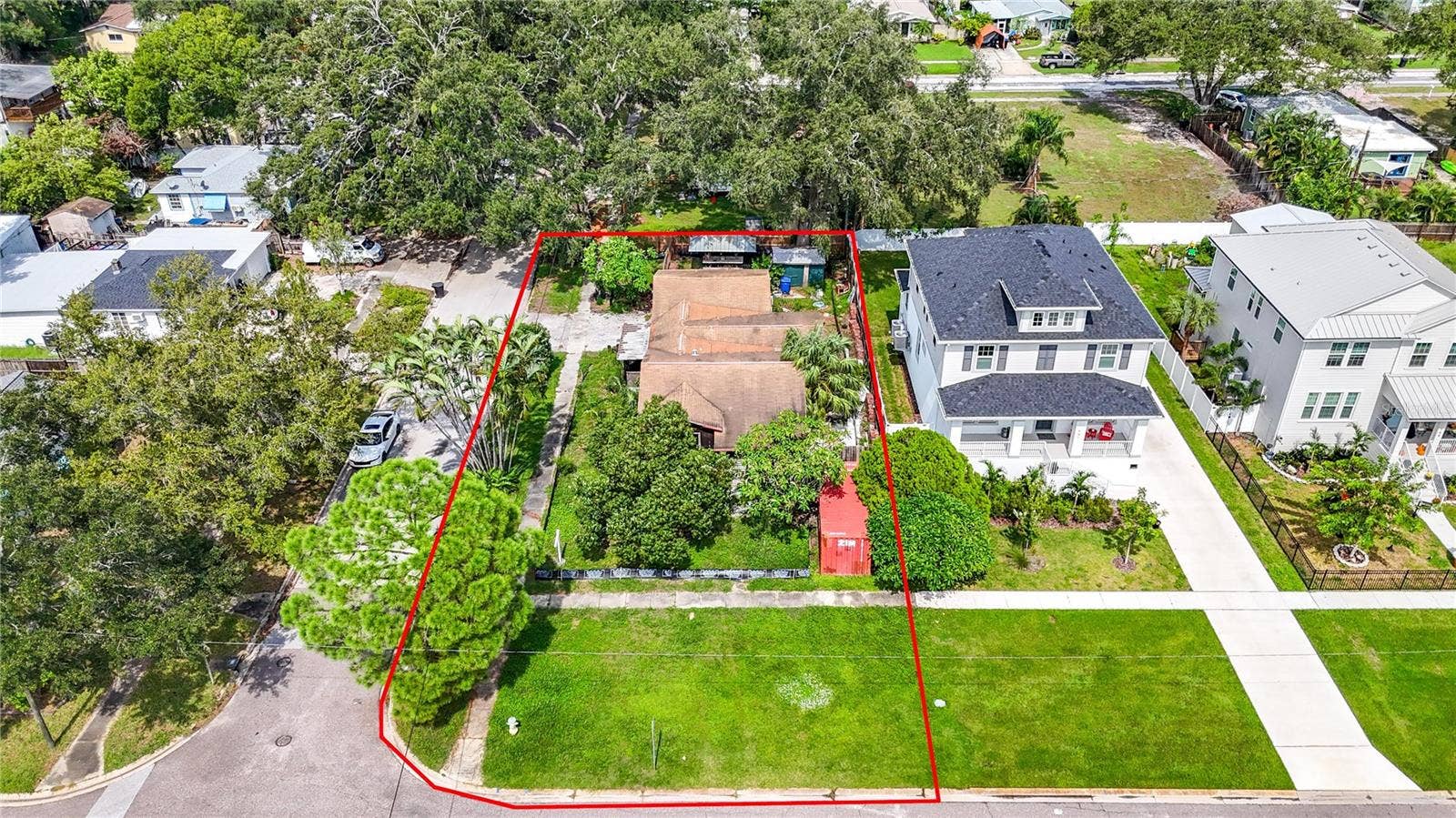 733 58TH AVENUE NE, St Petersburg, FL 33703