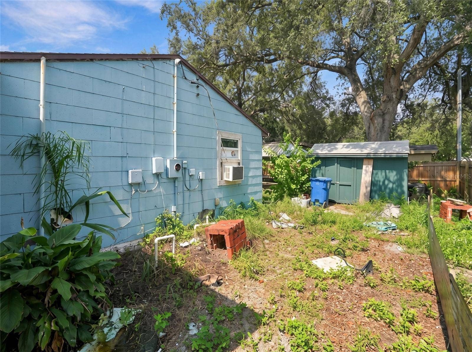 733 58TH AVENUE NE, St Petersburg, FL 33703