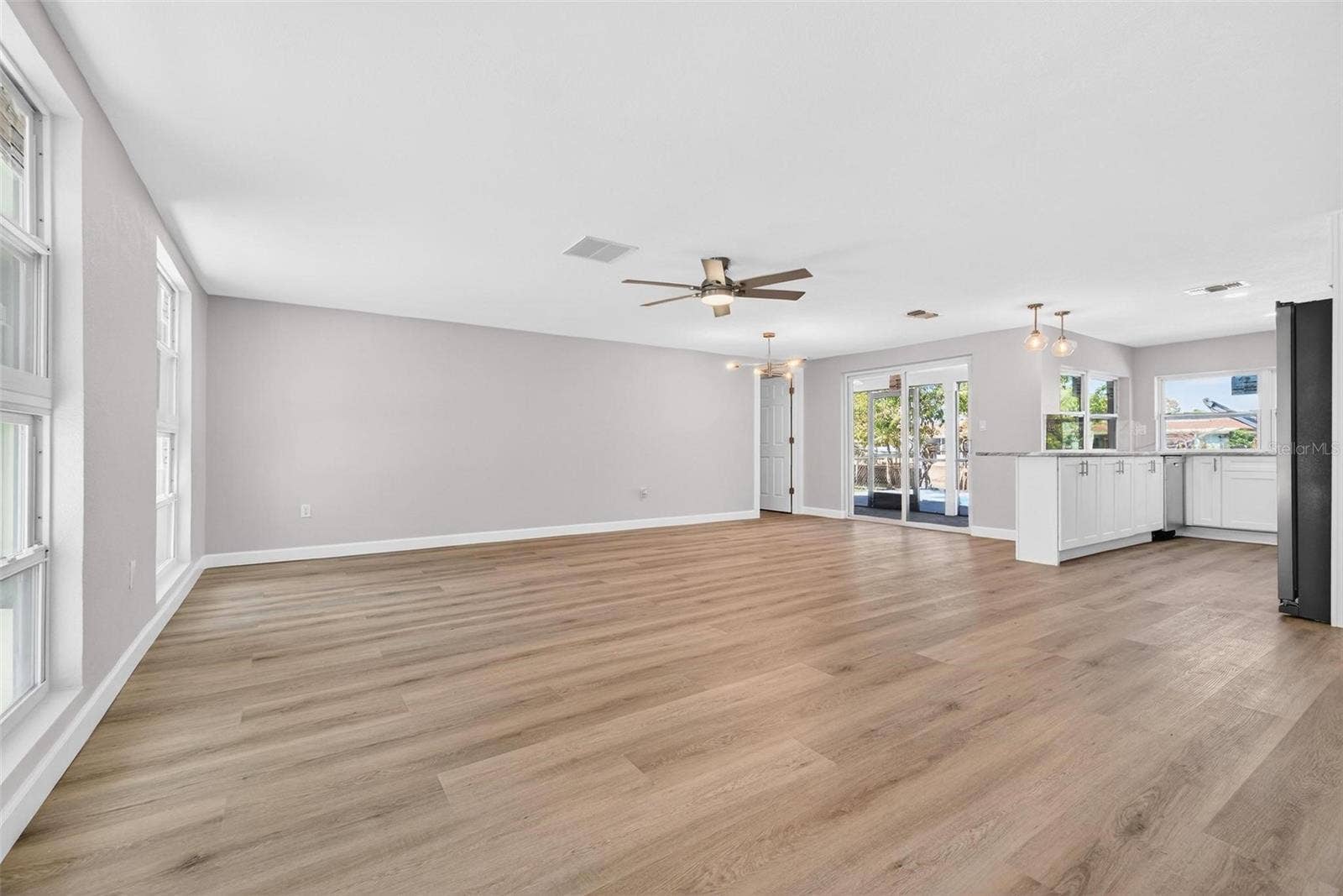 4349 RUDDER WAY, New Port Richey, FL 34652 4349 RUDDER WAY, New Port Richey, FL 34652