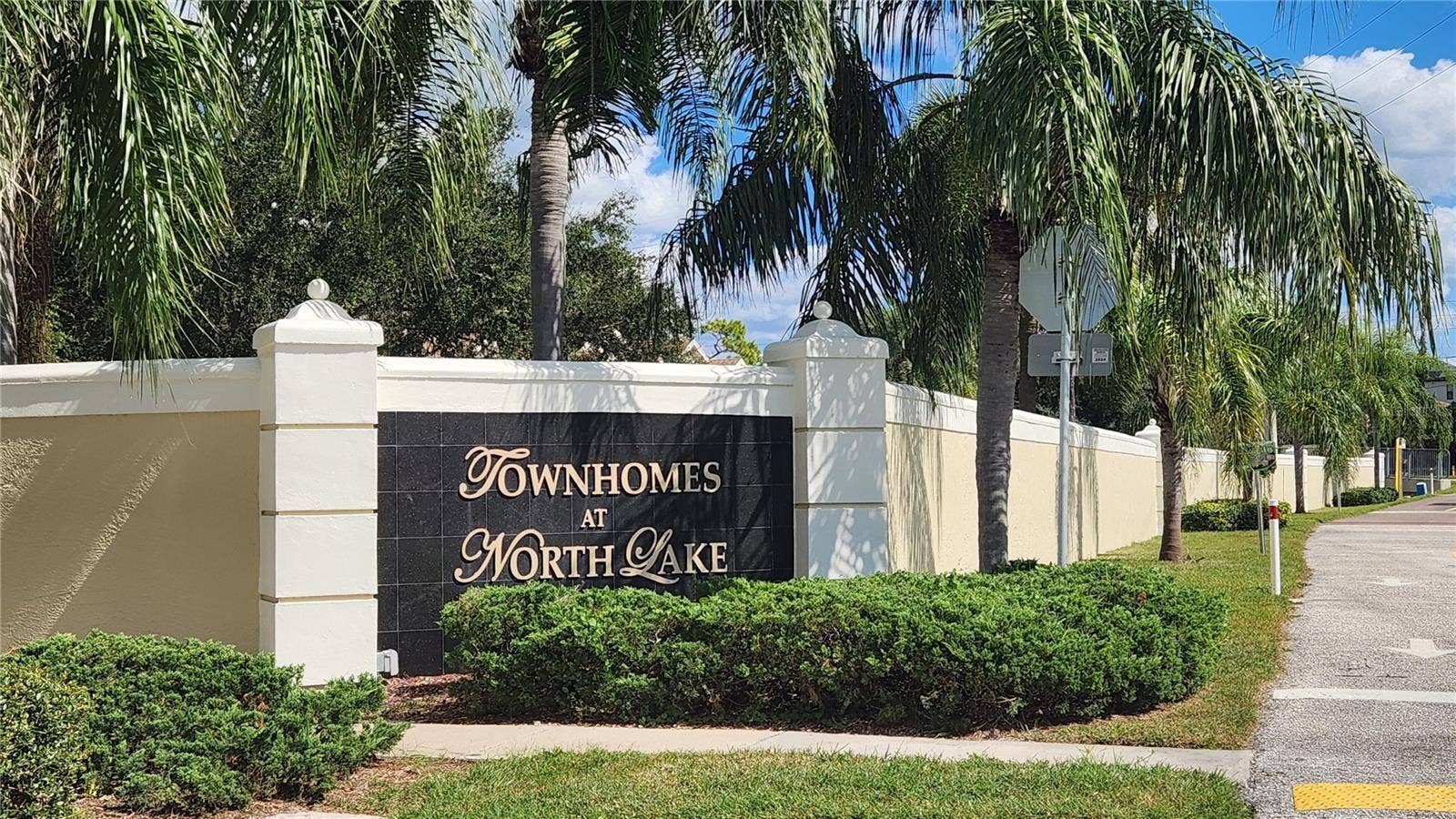 642 SPRING LAKE CIRCLE, Tarpon Springs, FL 34688 Community Entrance.