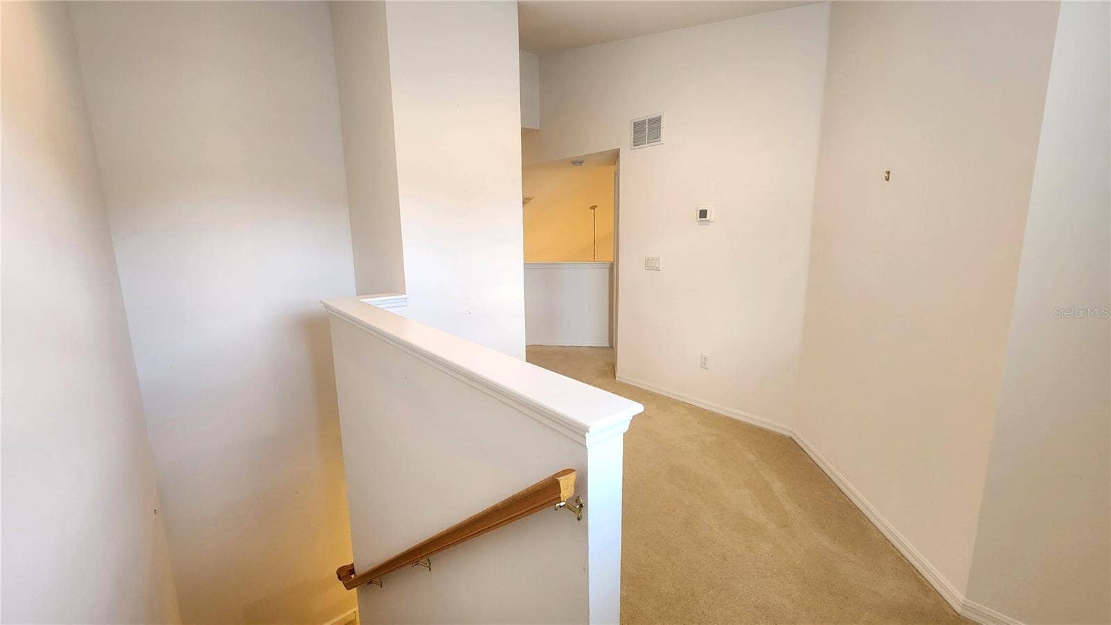 642 SPRING LAKE CIRCLE, Tarpon Springs, FL 34688 Loft area.