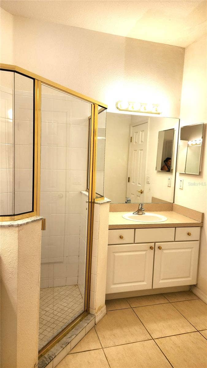 642 SPRING LAKE CIRCLE, Tarpon Springs, FL 34688 642 SPRING LAKE CIRCLE, Tarpon Springs, FL 34688