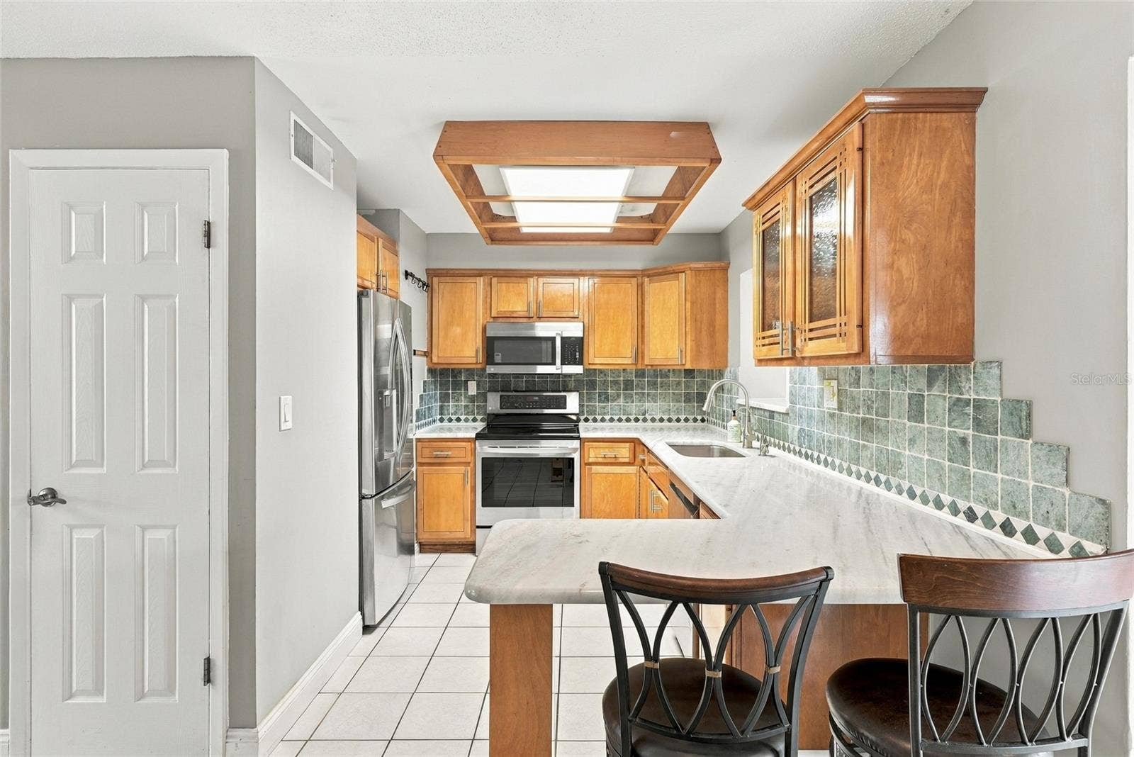 9727 GROVELAND STREET, Seminole, FL 33772 9727 GROVELAND STREET, Seminole, FL 33772