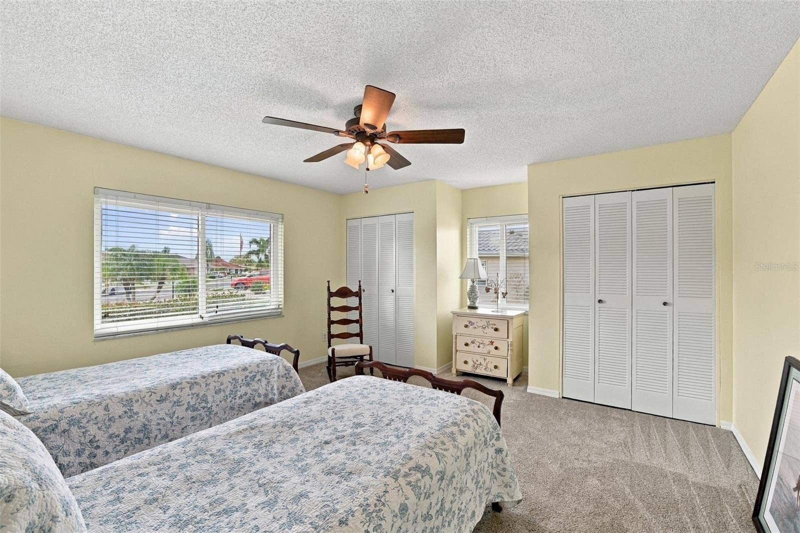 1611 WOODMAR DRIVE, Sun City Center, FL 33573