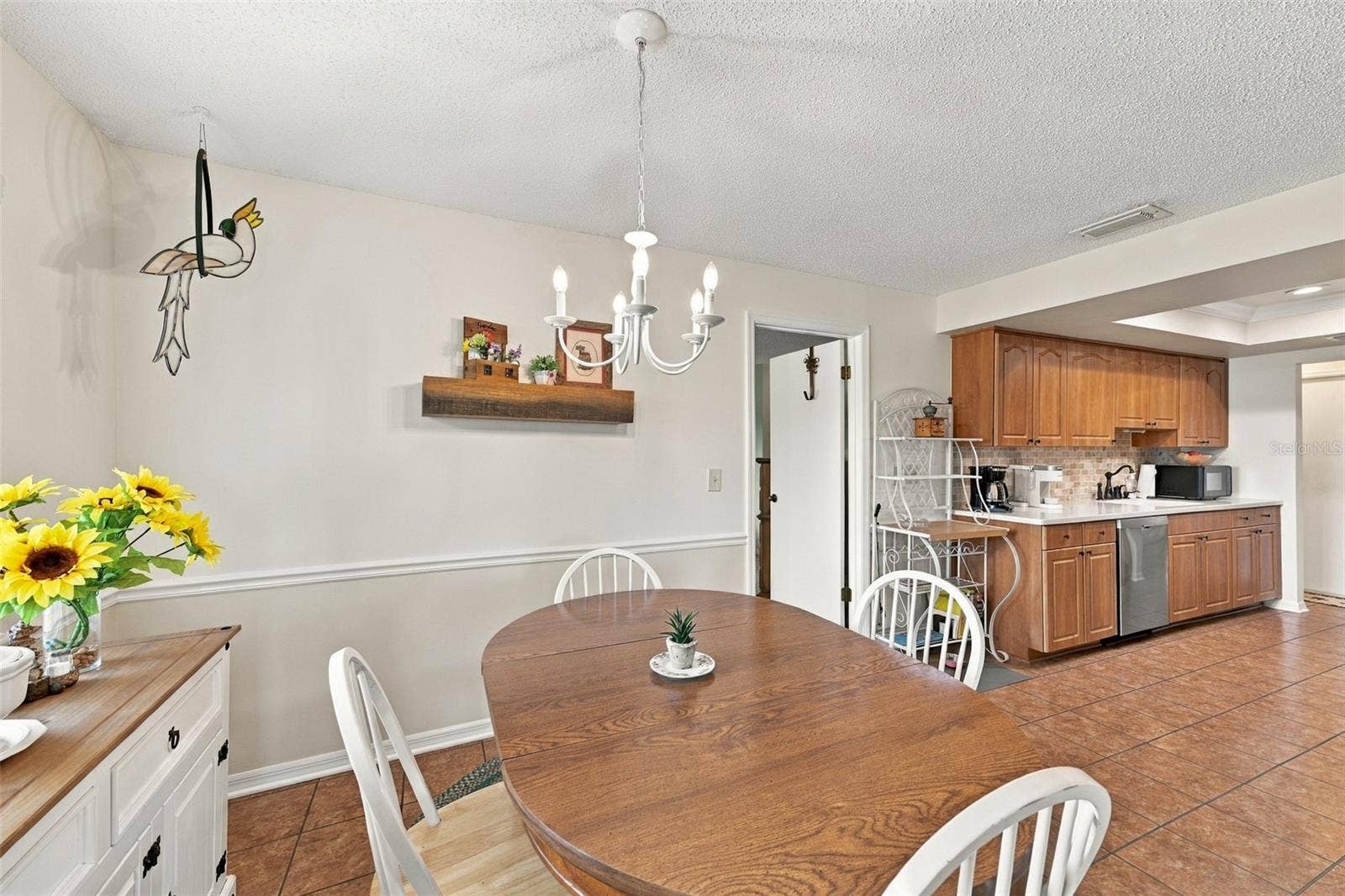 1611 WOODMAR DRIVE, Sun City Center, FL 33573