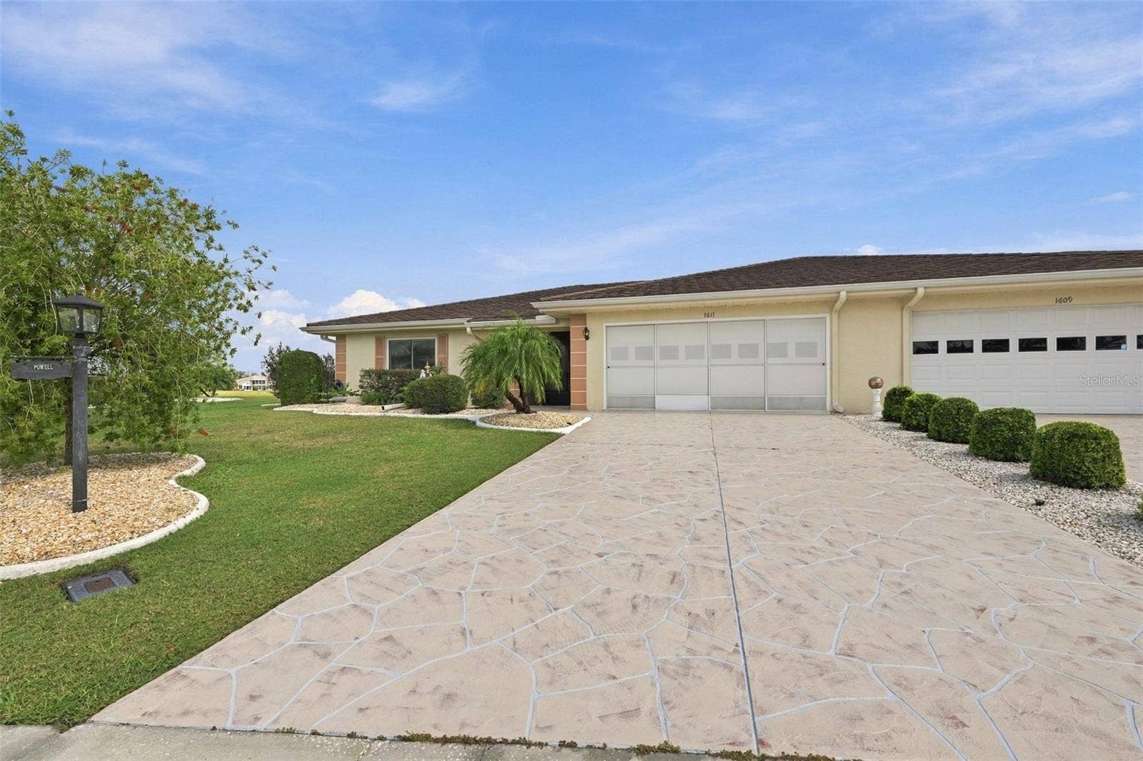 1611 WOODMAR DRIVE, Sun City Center, FL 33573