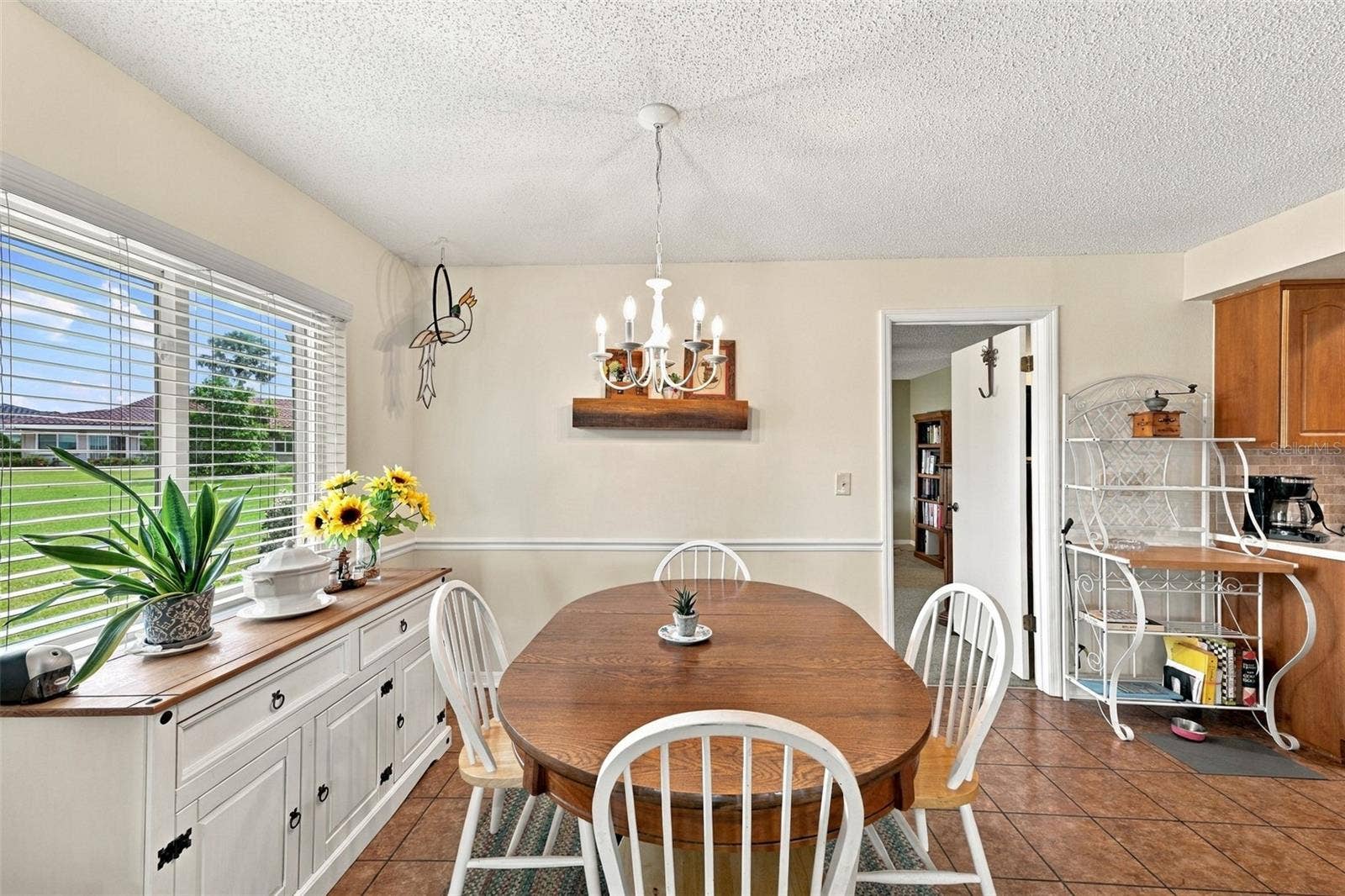 1611 WOODMAR DRIVE, Sun City Center, FL 33573