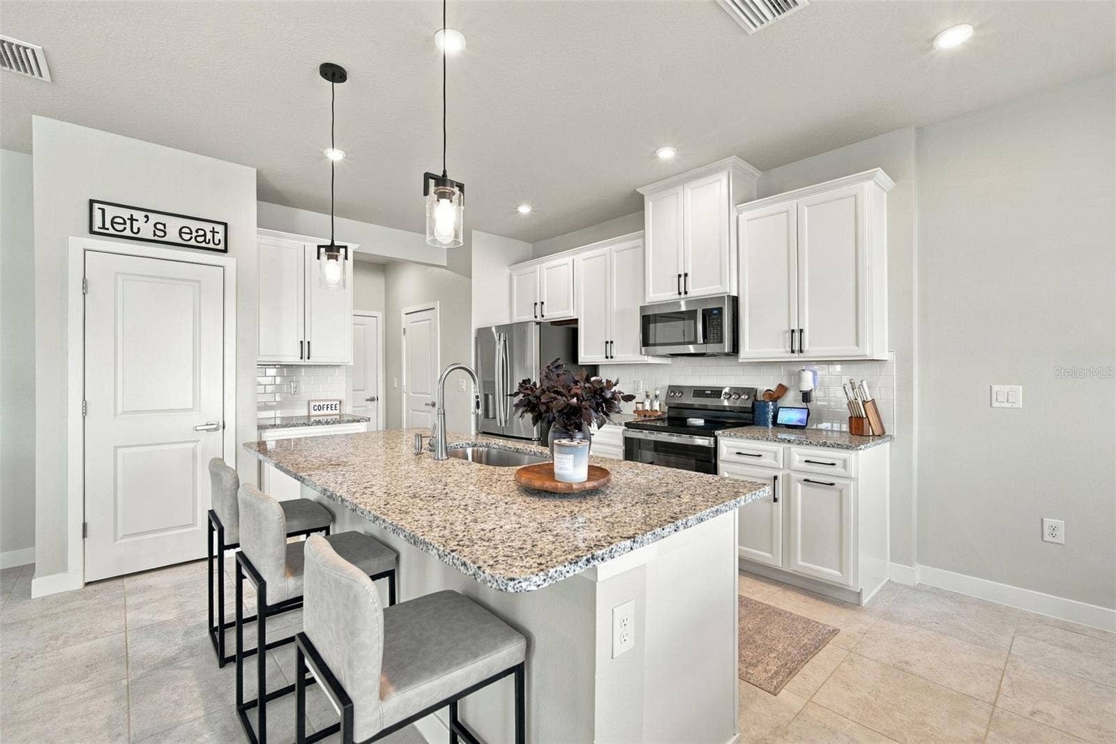 2573 WHITE LADYFISH ROAD, Wimauma, FL 33598 2573 WHITE LADYFISH ROAD, Wimauma, FL 33598