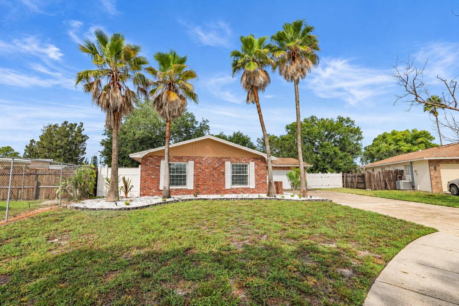 2200 STACY COURT, Dunedin, FL 34698 2200 STACY COURT, Dunedin, FL 34698