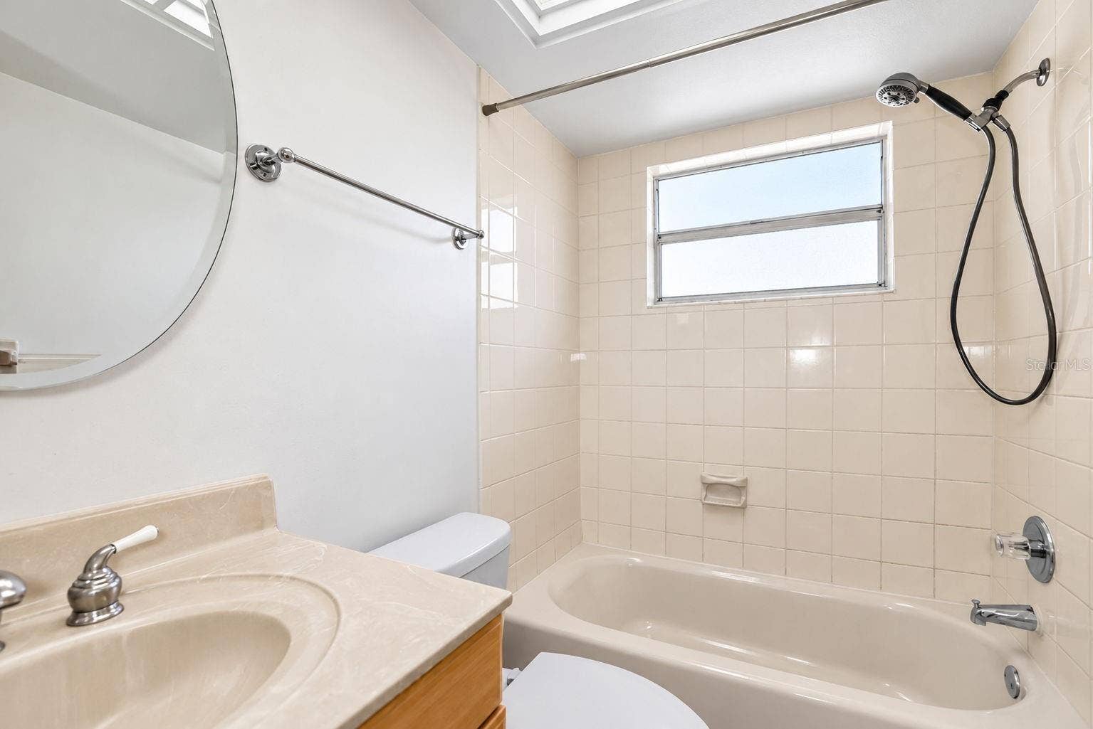 2200 STACY COURT, Dunedin, FL 34698 2200 STACY COURT, Dunedin, FL 34698