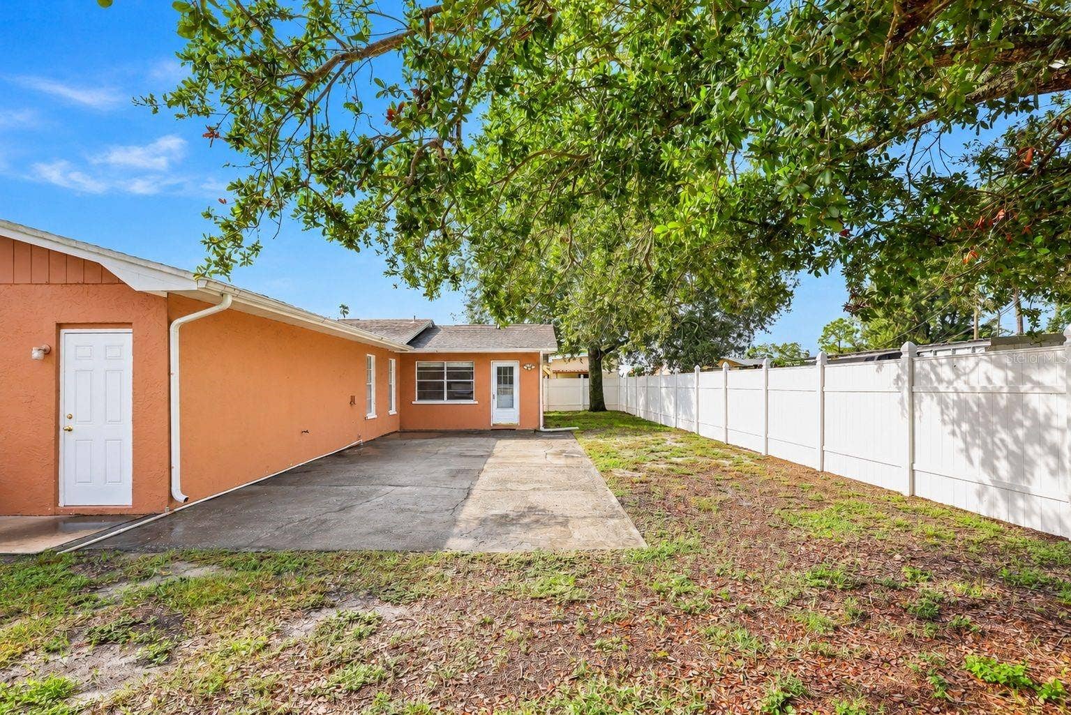 2200 STACY COURT, Dunedin, FL 34698 2200 STACY COURT, Dunedin, FL 34698