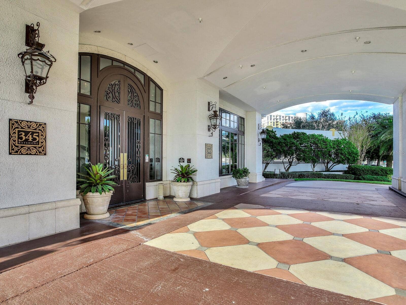 345 BAYSHORE BOULEVARD, #1007, Tampa, FL 33606 345 BAYSHORE BOULEVARD, #1007, Tampa, FL 33606