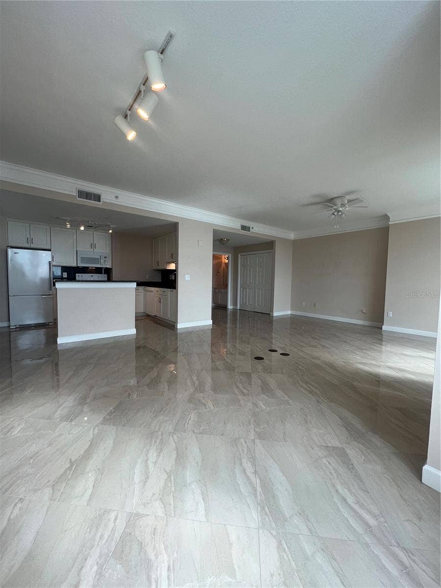 345 BAYSHORE BOULEVARD, #1007, Tampa, FL 33606 345 BAYSHORE BOULEVARD, #1007, Tampa, FL 33606