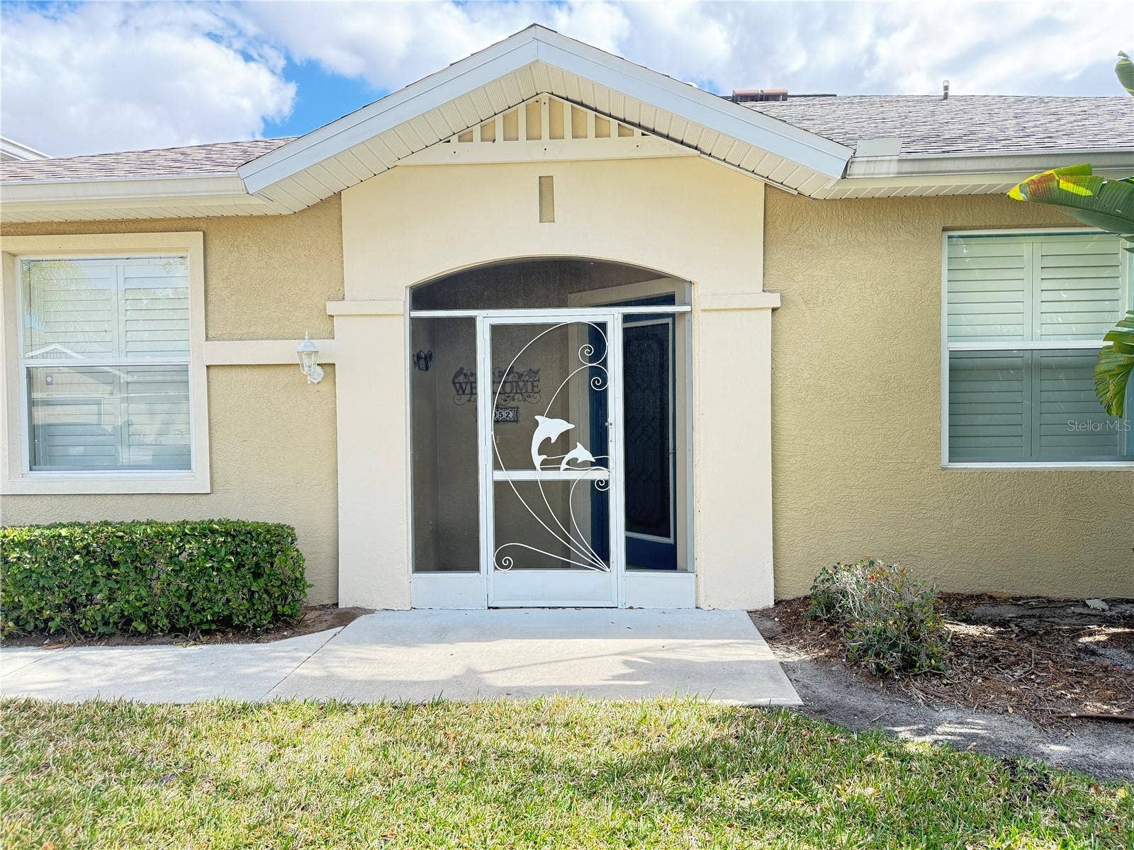2052 INVERNESS GREENS DRIVE, Sun City Center, FL 33573 2052 INVERNESS GREENS DRIVE, Sun City Center, FL 33573
