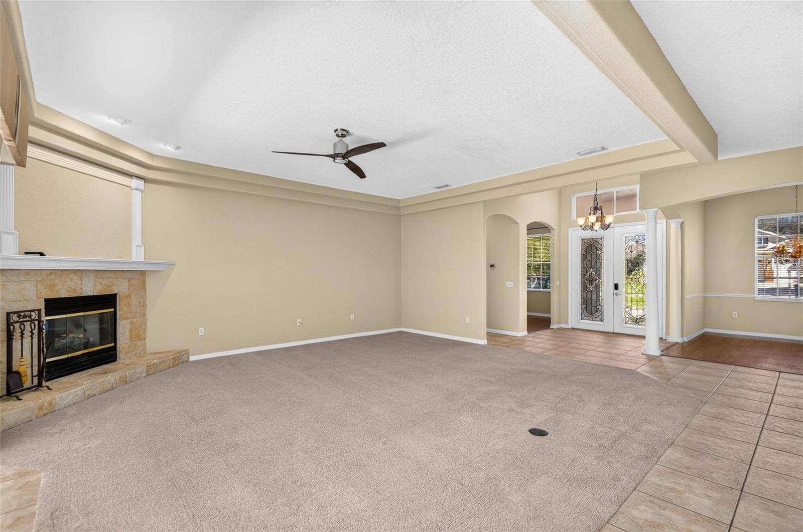 725 CITRUS WOOD LANE, Valrico, FL 33594 725 CITRUS WOOD LANE, Valrico, FL 33594