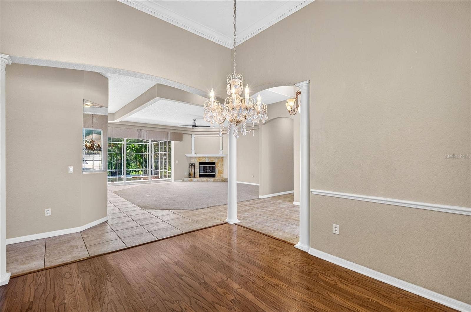 725 CITRUS WOOD LANE, Valrico, FL 33594 725 CITRUS WOOD LANE, Valrico, FL 33594