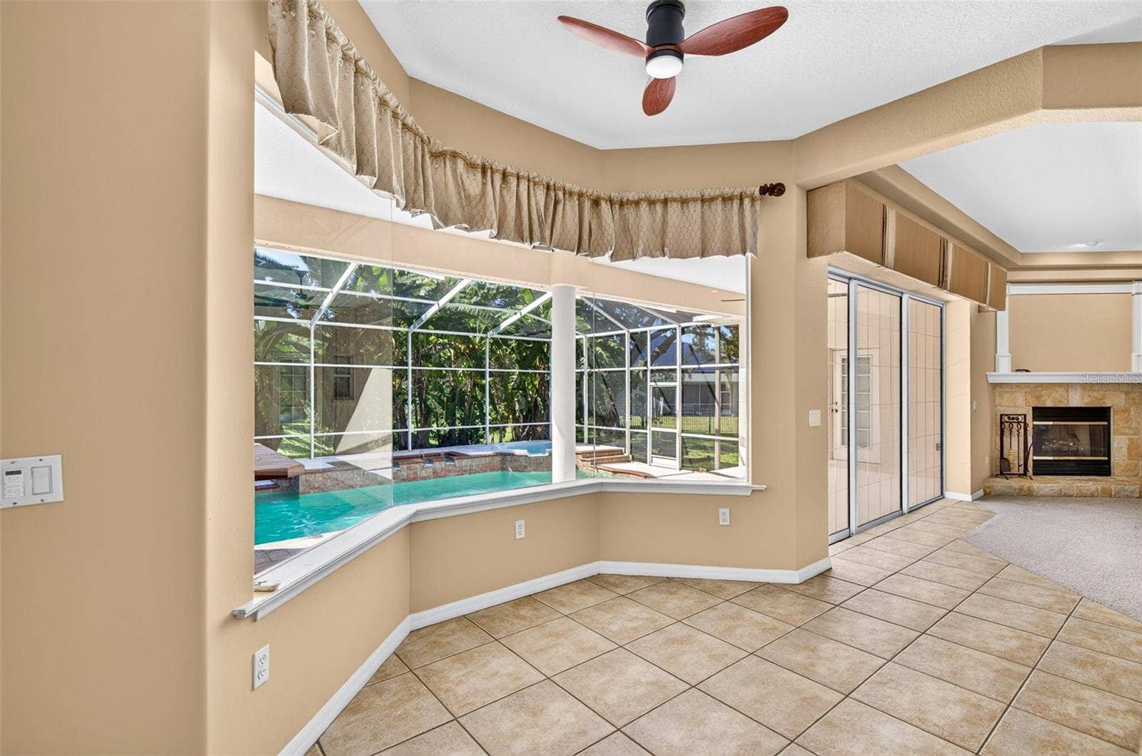 725 CITRUS WOOD LANE, Valrico, FL 33594 725 CITRUS WOOD LANE, Valrico, FL 33594