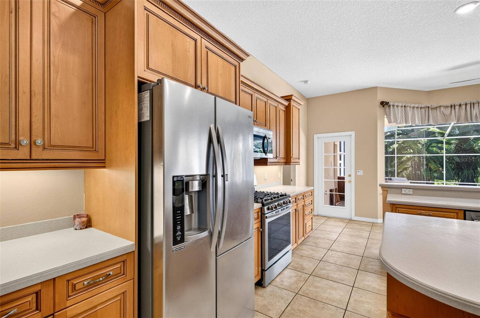 725 CITRUS WOOD LANE, Valrico, FL 33594 725 CITRUS WOOD LANE, Valrico, FL 33594
