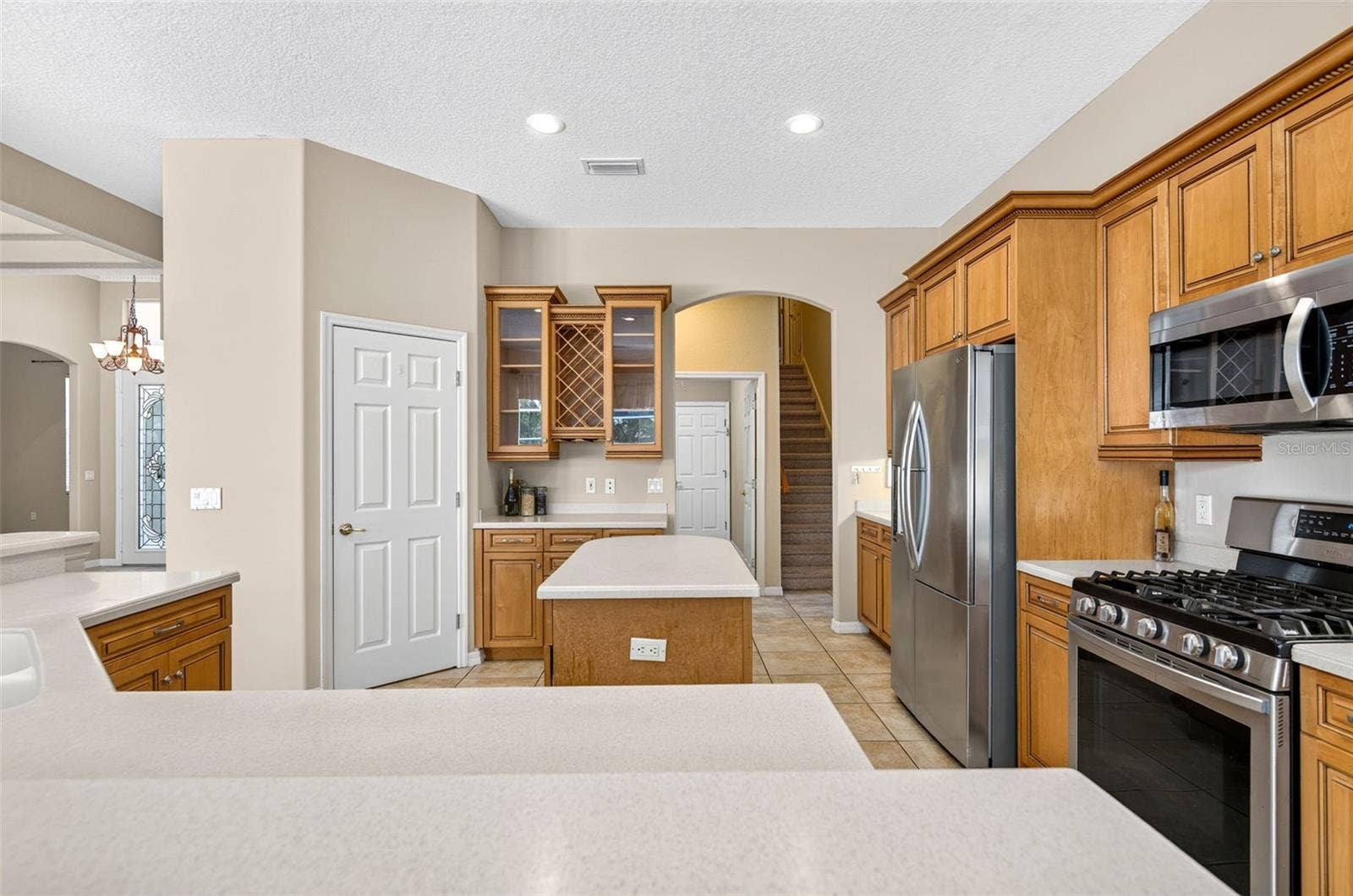 725 CITRUS WOOD LANE, Valrico, FL 33594 725 CITRUS WOOD LANE, Valrico, FL 33594